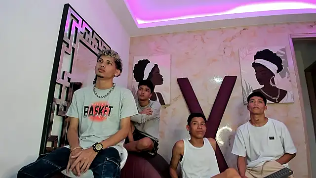 EMPIRE_BOYS1's cam snapshot