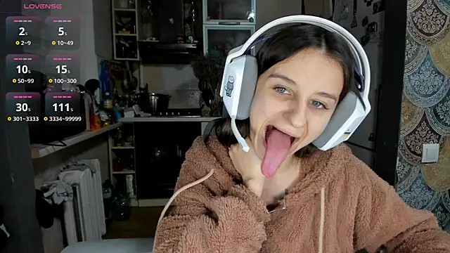 _Nika_Kik live sex cam