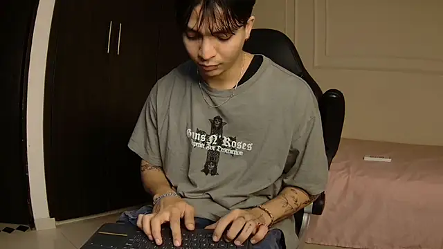 toji_luxxer's cam snapshot