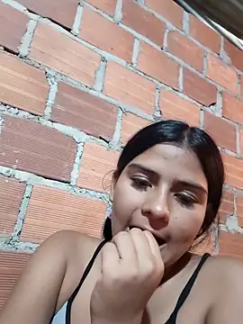 hot_cat19's cam snapshot