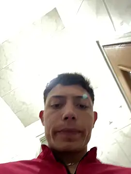 santiObrero live sex cam