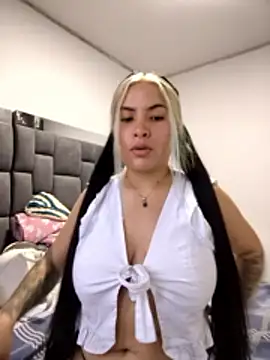 lorens0606's cam snapshot