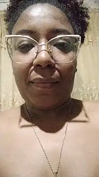 ChanneldelaCroix's cam snapshot