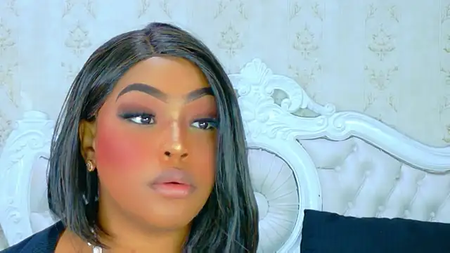 TianahGlow's cam snapshot