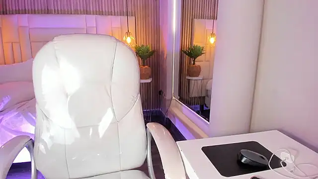 LovelyEyesx's cam snapshot