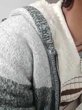 KingKhiladi's cam snapshot