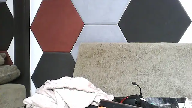 GabriellaManhaes's cam snapshot