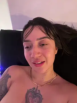 EmmyEvans1's cam snapshot