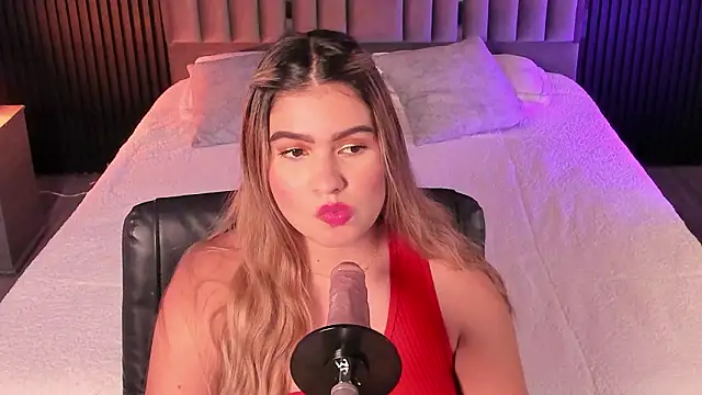 Liiahfontaine's cam snapshot