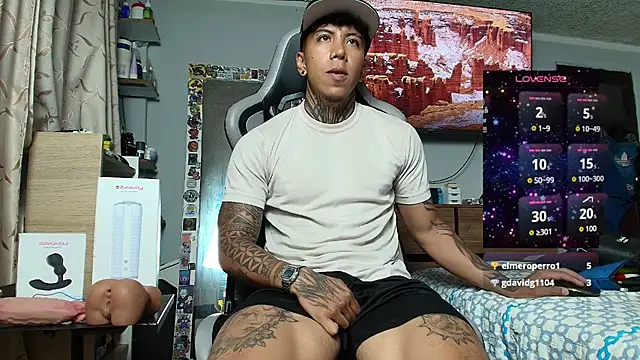 Nickhot0609 live sex cam