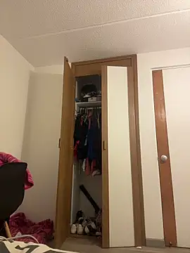 lauraltt live sex cam