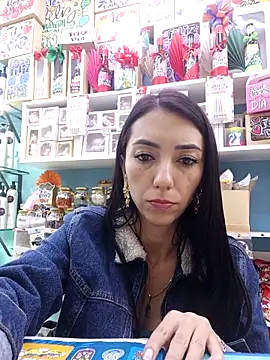 LunaZambrano live sex cam