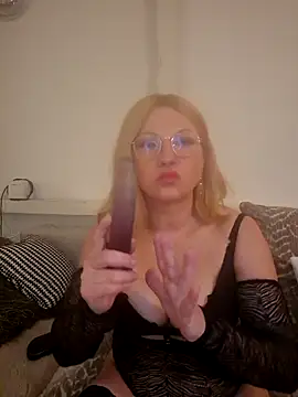 TinaLizxh's cam snapshot