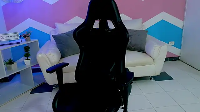 zahira1 live sex cam