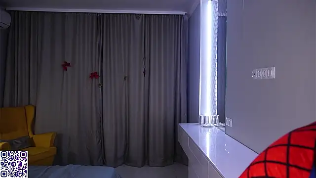 AvisLevien's cam snapshot