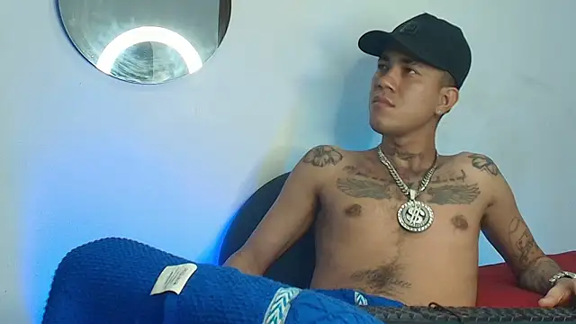 Ayala_777's cam snapshot