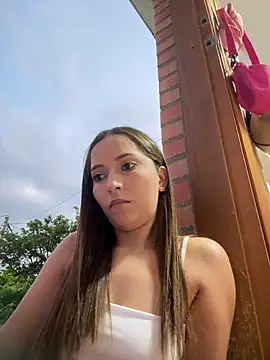 Penelope-Hot live sex cam