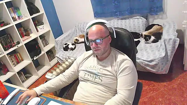 ravingr4d4's cam snapshot