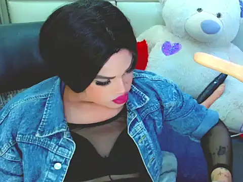 NharaBigCock live sex cam