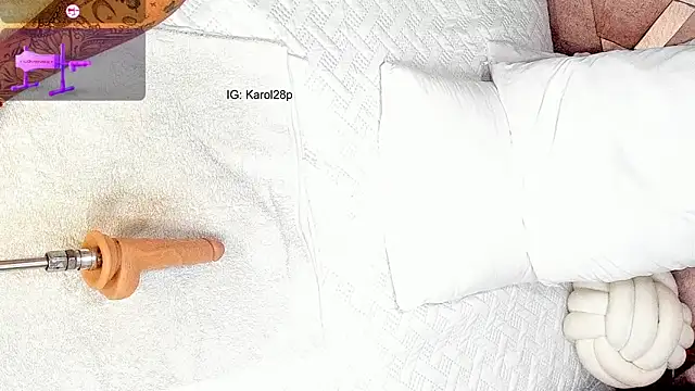 carol777p's cam snapshot