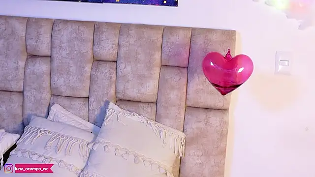 LunaOcampo_'s cam snapshot