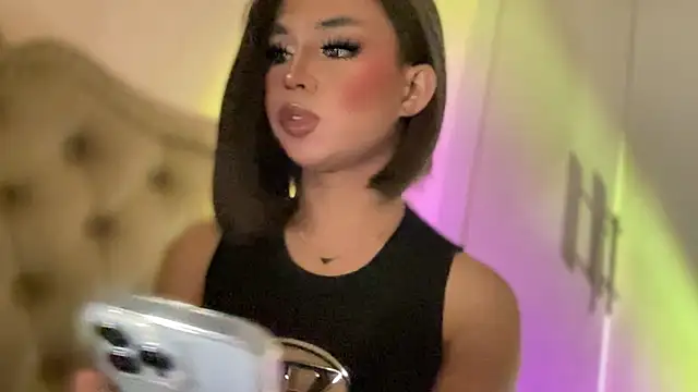 Worldclass_Maxxine_ live sex cam