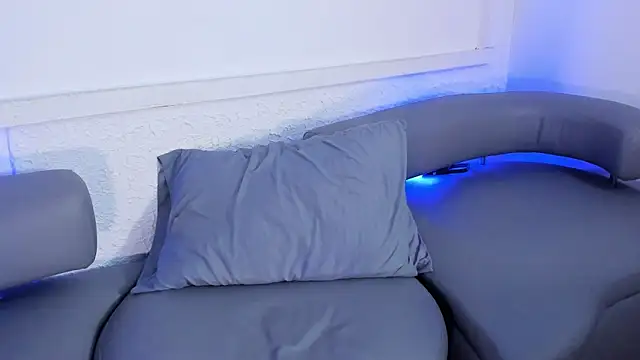 LunaQueen16's cam snapshot