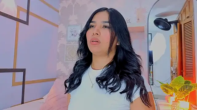 CharlotteGraay's cam snapshot