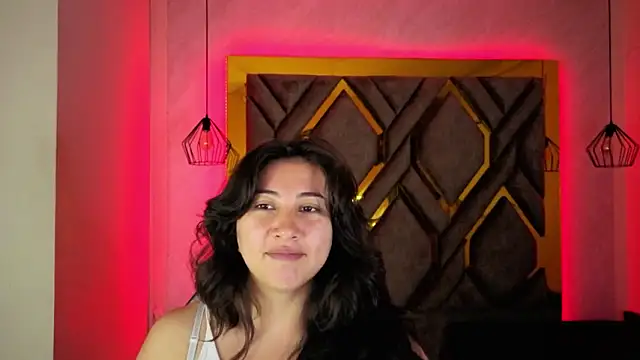 Luvienne's cam snapshot