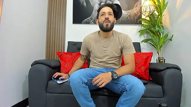 Thiagogomez live sex cam