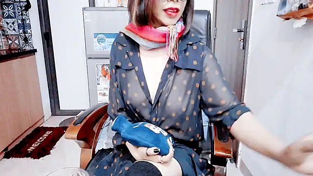 Miu-Le's cam snapshot