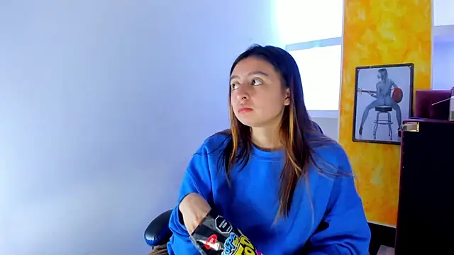 lala_clark's cam snapshot