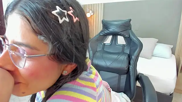 carlina_15's cam snapshot