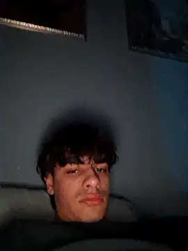 User2027fff's cam snapshot