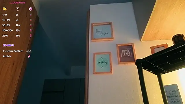 Estefania_A's cam snapshot