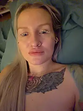 KateMonroe's cam snapshot