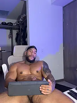 Andrew_Johnnson's cam snapshot