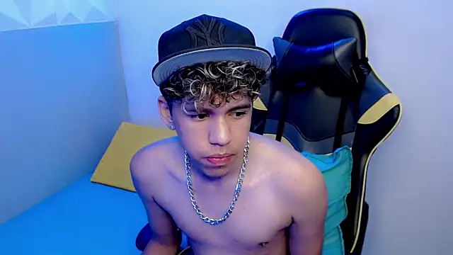 Big_boyss_'s cam snapshot