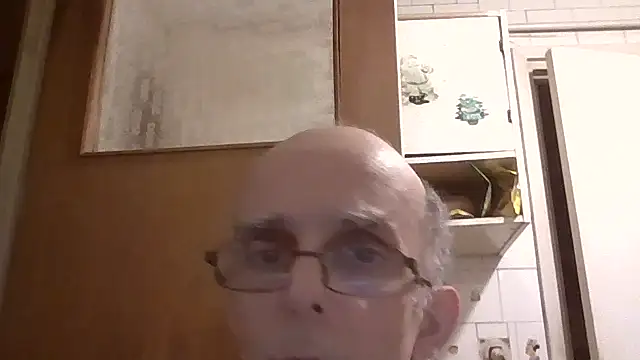 mariusica1@xh's cam snapshot