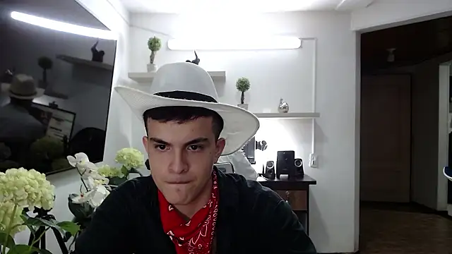 massimo_greco_ live sex cam