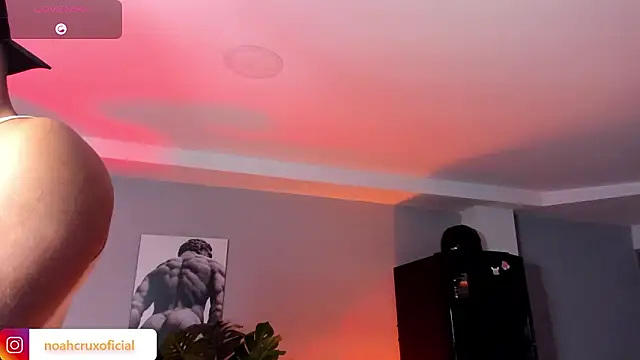 noah_crux's cam snapshot