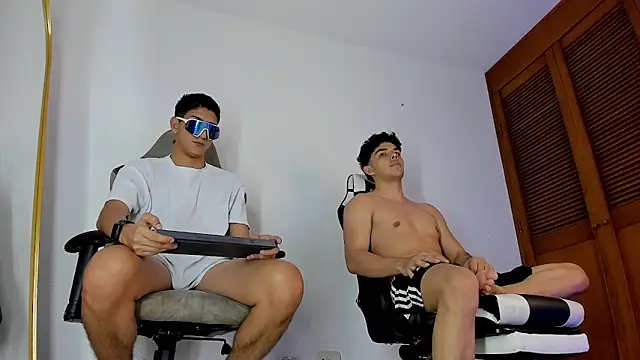 sotooliver3's cam snapshot