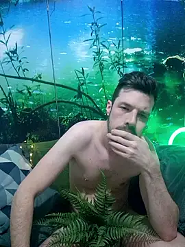 welcome-to-the-jungle's cam snapshot