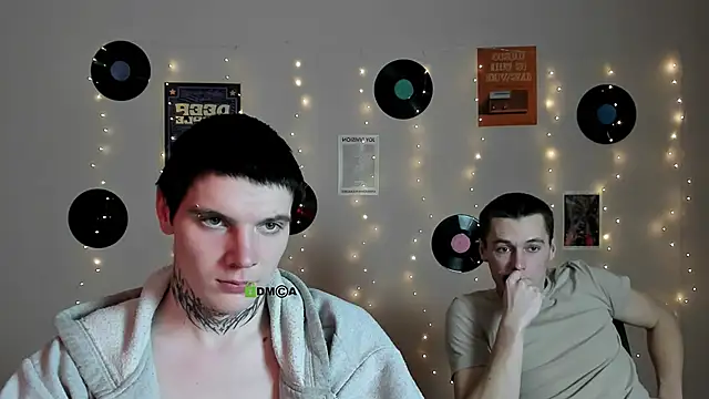 ryan_zen's cam snapshot