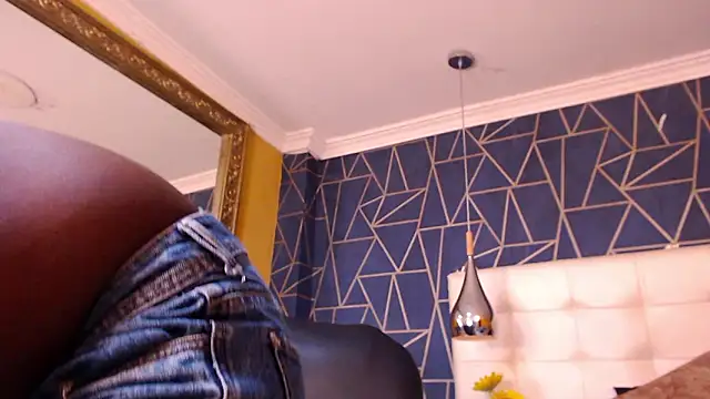 LucasBeckford's cam snapshot