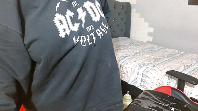 andy_dan18 live sex cam