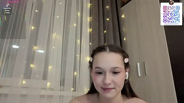 Harlybaby_2007's cam snapshot