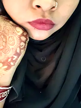 Indian-Nazia live sex cam