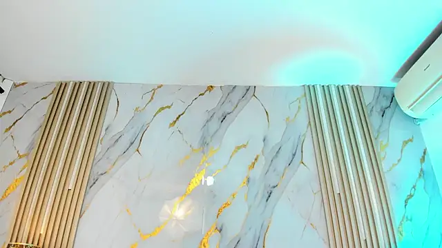 LaxiZoe's cam snapshot