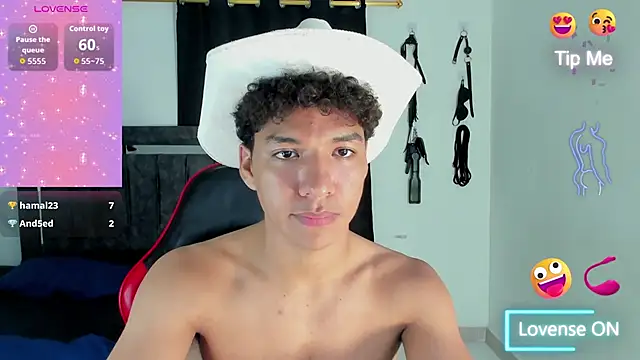 Maximiliano_Khalil live sex cam